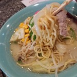 Nabeya Iemon - 1809_Nabeya Iemon Karawang (鍋や 伊右衛門)_チャンポンメンセット＠82,000Rp 麺リフト(太麺で好きです！)