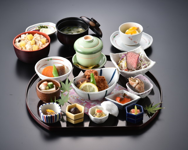旬菜 かがりや しゅんさい かがりや 原爆資料館 割烹 小料理 食べログ
