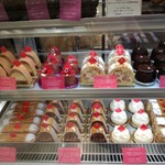 ボン・ヴィバン - キラキラのショーケース