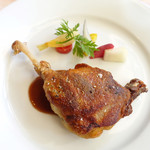 シバキ - メイン 鴨肉のコンフィ