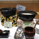 豆乳豆腐・梅豆腐、でトッピング有り