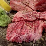炭火焼肉　じもんじゅ - 