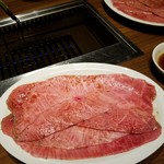 焼肉 ジャンボ - ミスジ