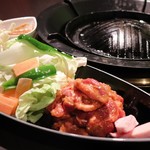 焼肉・ジンギスカン きんぐこんぐ