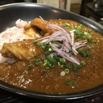 寧楽料理 こくとぅーら - 大和肉鶏、手羽先の薬膳カレー