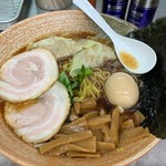 覆麺 智 - 