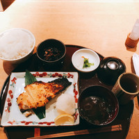 伊豆の旬 やんも 丸の内店 - 
