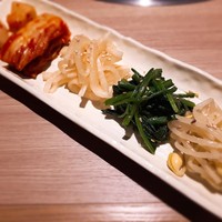 近江うし 焼肉 にくTATSU 青山本店 - 
