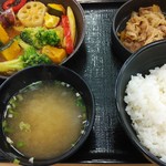 Yoshinoya - ベジ皿牛丼