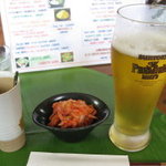 カレーキッチン か里音 - 昼からキムチとビールが合う!