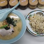 ラーメンショップ マルキチェーン - ラーメンとミニ炒飯