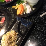 Yakiniku Suehirokan - 野菜盛りともやしナムル（＾∇＾）