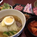 焼肉 炎楽 - 