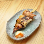 ・Oyaji squid skewer (1 piece)