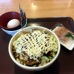 すき家  - 料理写真:お好みねぎ玉牛丼500円