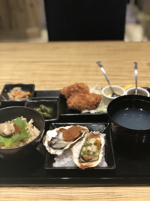 キンカウーカ オイスターバー 小田急新宿店 新宿 オイスターバー ネット予約可 食べログ キンカウーカ オイスターバー 小田急新宿店 新宿 オイスターバー ネット予約可 食べログ