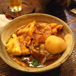 秋田料理 五城目 - 茸鍋を３人で分ける