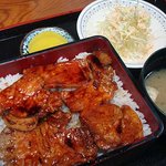 さくら亭 - 「豚丼」800円