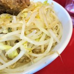 ラーメン二郎 - 野菜（デフォ）