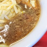 ラーメン二郎 - スープ
