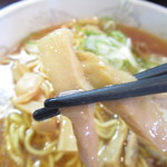 ラーメン ふくや - 醤油ラーメン５００円のメンマのアップ【２０１８年１２月】