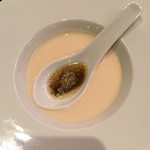 Torattoria Fiore - ジャガイモの冷製スープ トリュフの香り