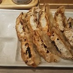 Hitokushinyuukon Yakitori Sakura - 焼き餃子8個【半額】160円 （税別）♪