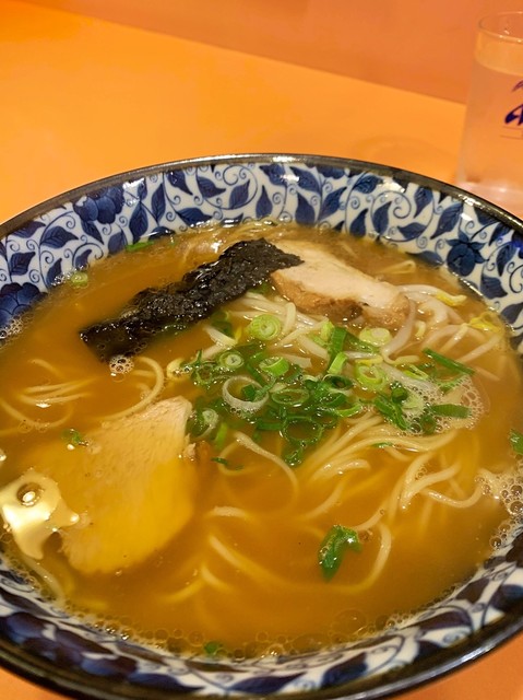 ラーメン 日向 市