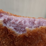 いも吉館 - 紅芋コロッケ(中身)