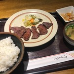 伊達屋 - 