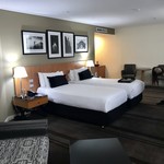 RYDGES WORLD SQUARE - 