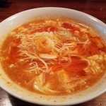 台湾創作料理 公 - 月・木曜日定食の酸辣湯麺