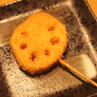 There are also plenty of Fried Skewers ♪