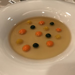 フェリエ - 柚子の香るズワイ蟹とカリフラワームース