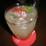 ナガレの離れ - グレープフルーツのカクテル