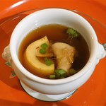 ホテル川久 - コンソメスープの中にはフォアグラが♡