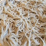 松庵 - みずみずしくキレの良い歯ごたえだが、蕎麦としての味わいや存在感は薄い