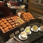 New American Grill “KANADE TERRACE” - 料理-パン