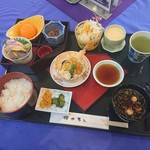 Gonta Jaya - おまかせ定食（1100円）2018年12月