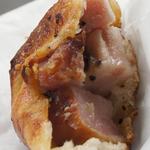 たま木亭 - 角切りゴロゴロベーコンとブラックペッパーの勝利！