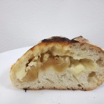 カミバン - 【2018.11】カマンベールりんご(カット断面)