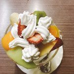 たなか - フルーツパフェ