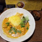 SPICY CURRY 魯珈 - 牡蛎柿カレー＋麻辣湯咖喱スープ