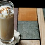 タユタ - アイスキャラメルラテ
