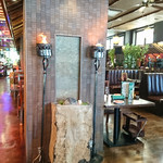 グリルレストラン＆スイーツカフェ スコール - 内観