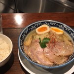塩玉チャーシューラーメン＆ごはん