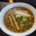 なかた屋 - 「背あぶら中華ソバ(並)」650円背脂少なめでお願いしてみた～
