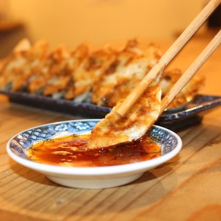 [Specialty] One-bite Gyoza / Dumpling ★320 yen for 8 pieces★2 types available!