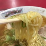 和光亭 - 麺アップ