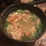 河内カルメン - 握り飯を崩しながら食べます